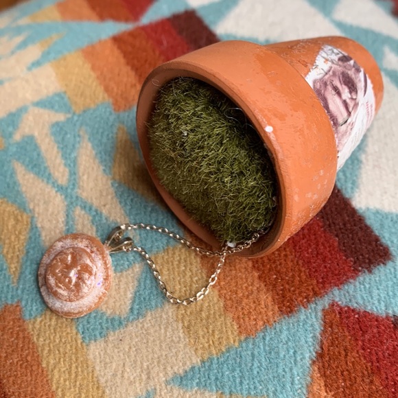 Sweet baby moon face necklace. 18”sterling silver chain, resin face - Picture 2 of 7